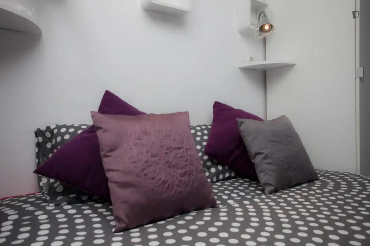 Study for rent in La Roqueta