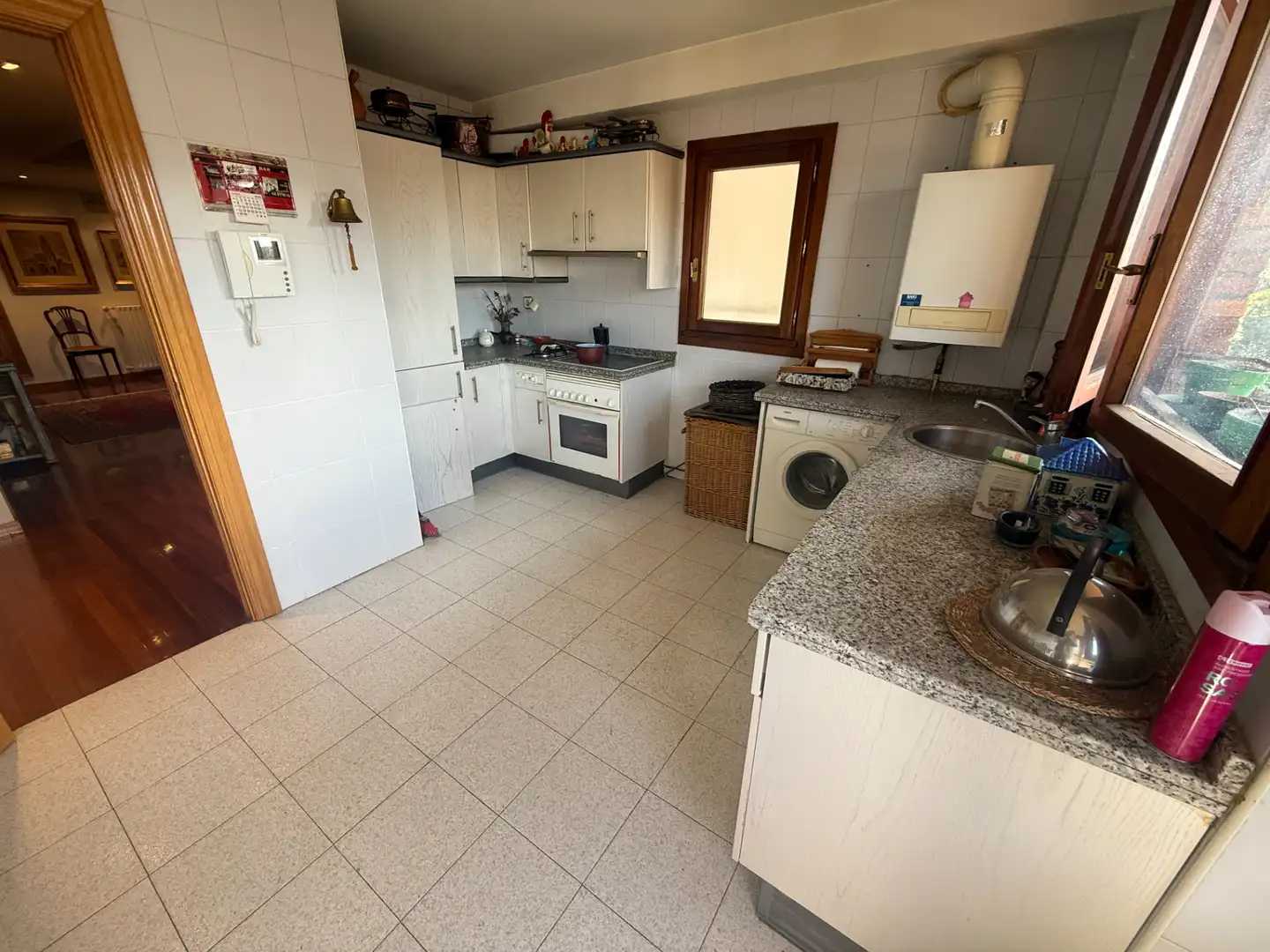 Kitchen of Attic for sale in Oviedo   with Heating and Storage room