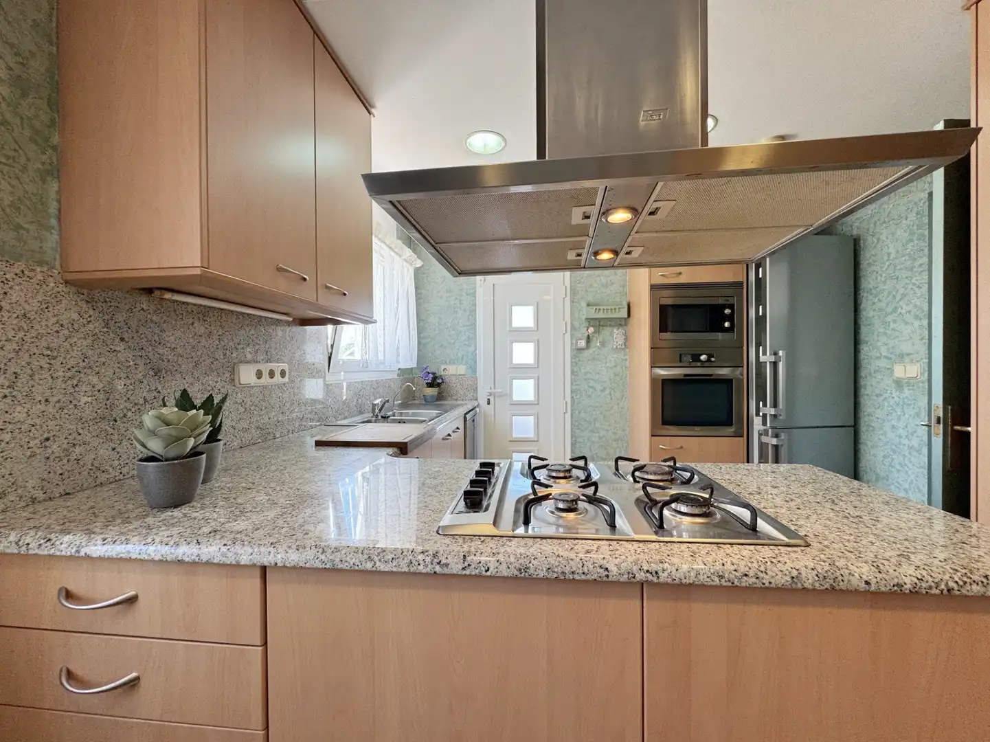 Kitchen of Houses for sale in L'Escala  with Private garden, Terrace and Alarm