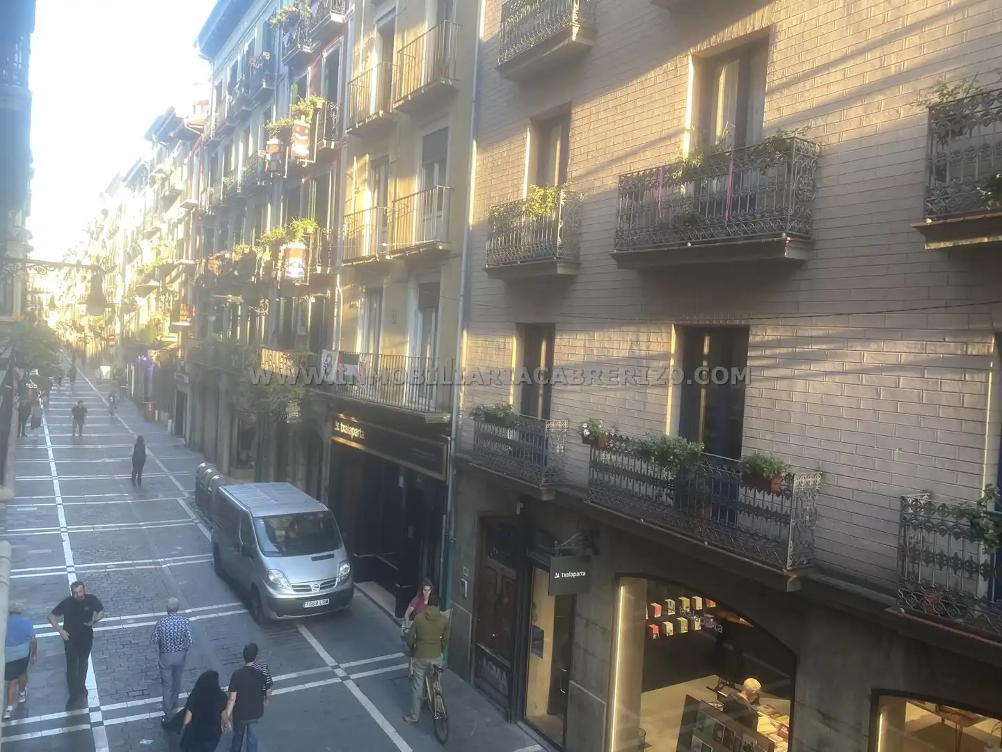 Exterior view of Flat for sale in  Pamplona / Iruña  with Heating, Furnished and Oven