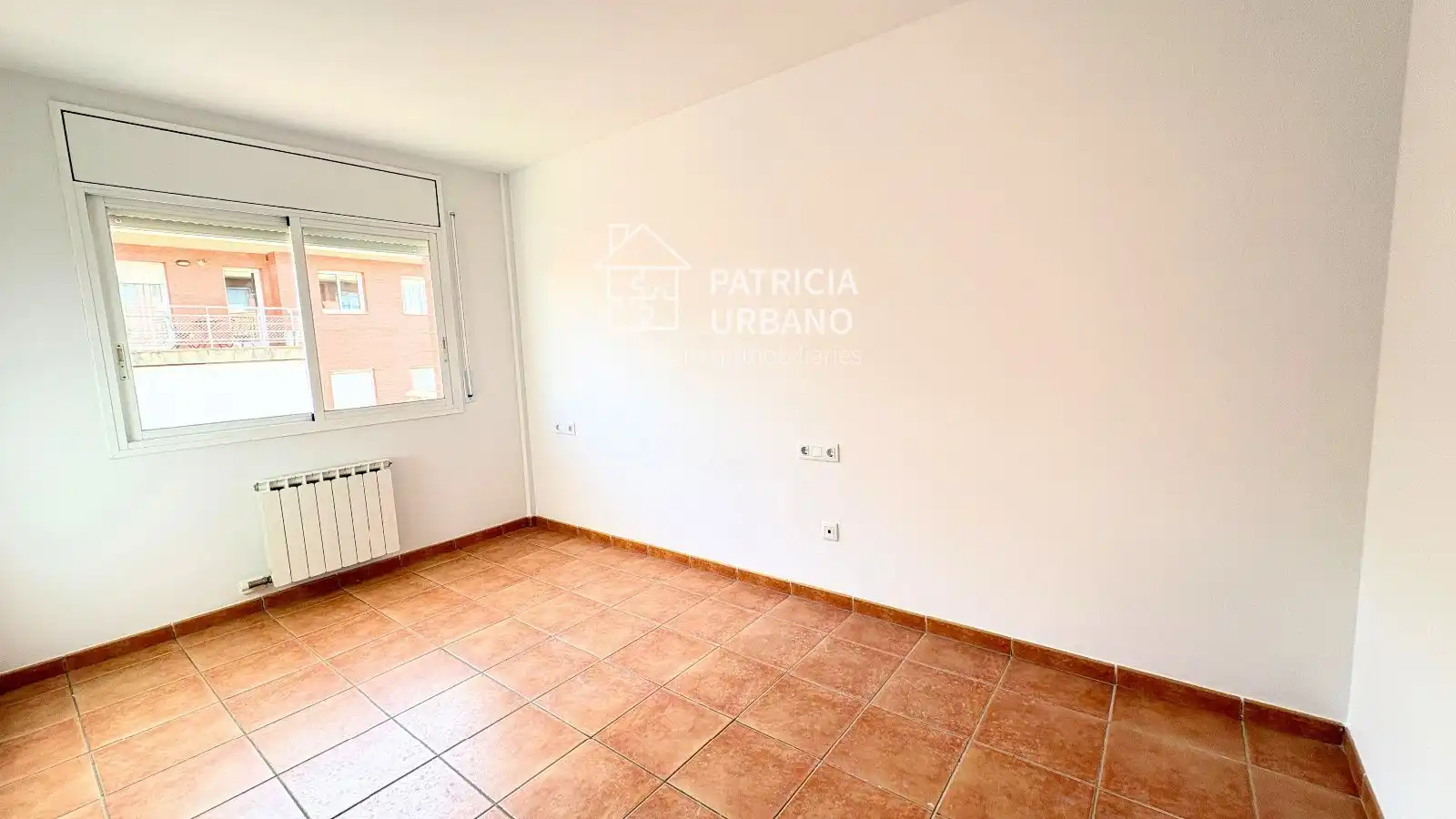 Habitación de Piso en venta en Cambrils con Calefacción, Terraza y Piscina