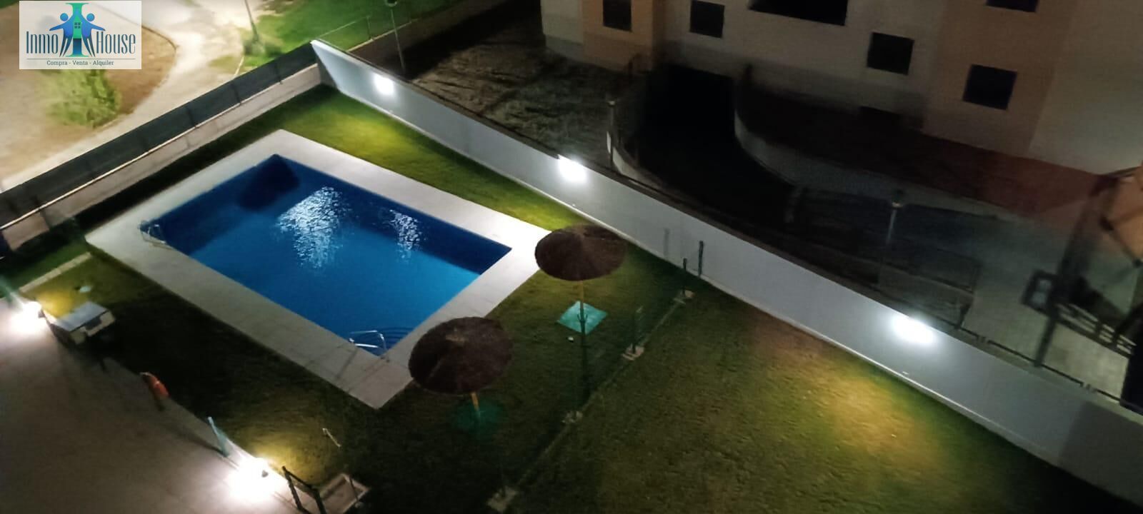 Piscina de Pis en venda en  Albacete Capital amb Terrassa, Traster i Balcó