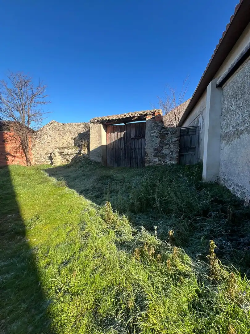 Country homes for sale in Santa María la Real de Nieva  with Private garden and Storage room