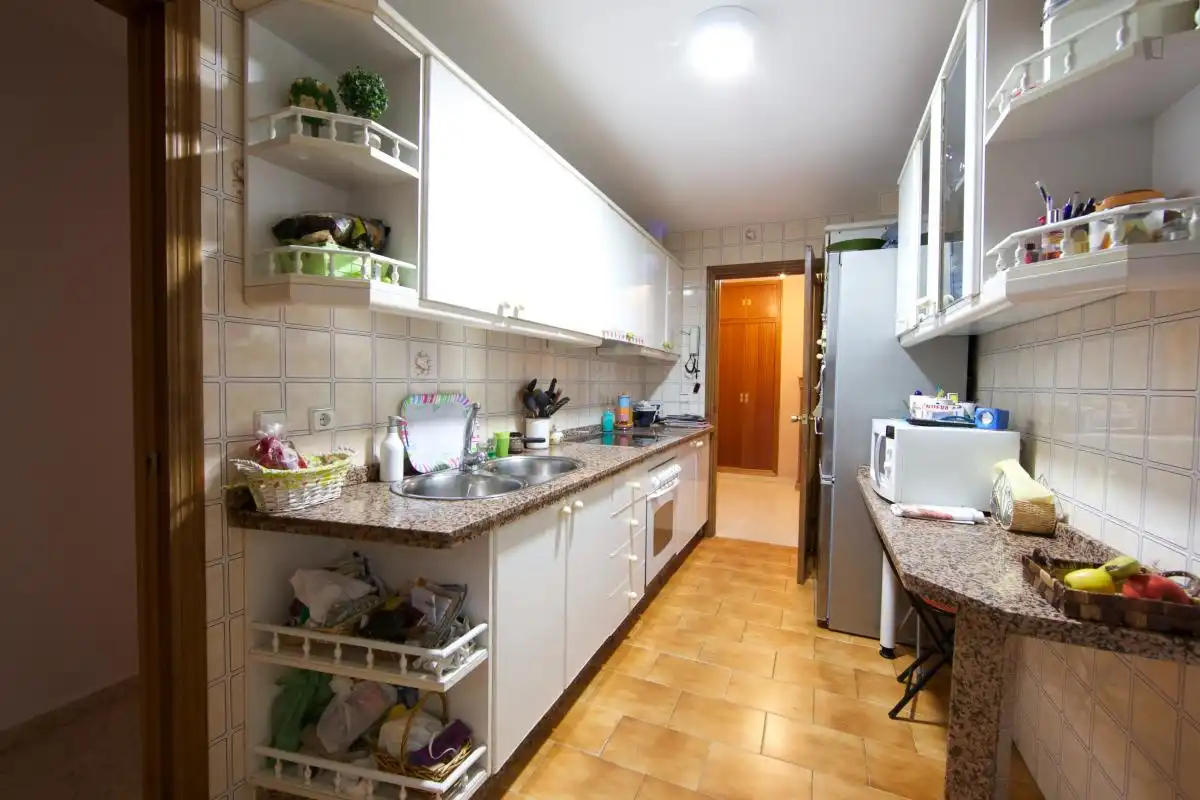 Habitación en Poniente-Norte - Miralbaida - Parque Azahara