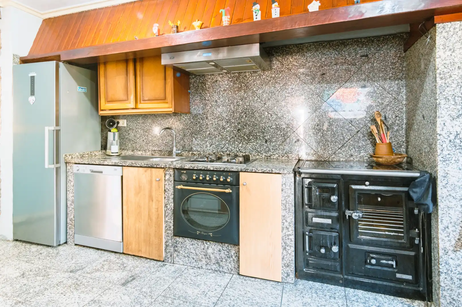 Cocina de Casa o chalet en venta en Arbo con Calefacción, Jardín privado y Terraza