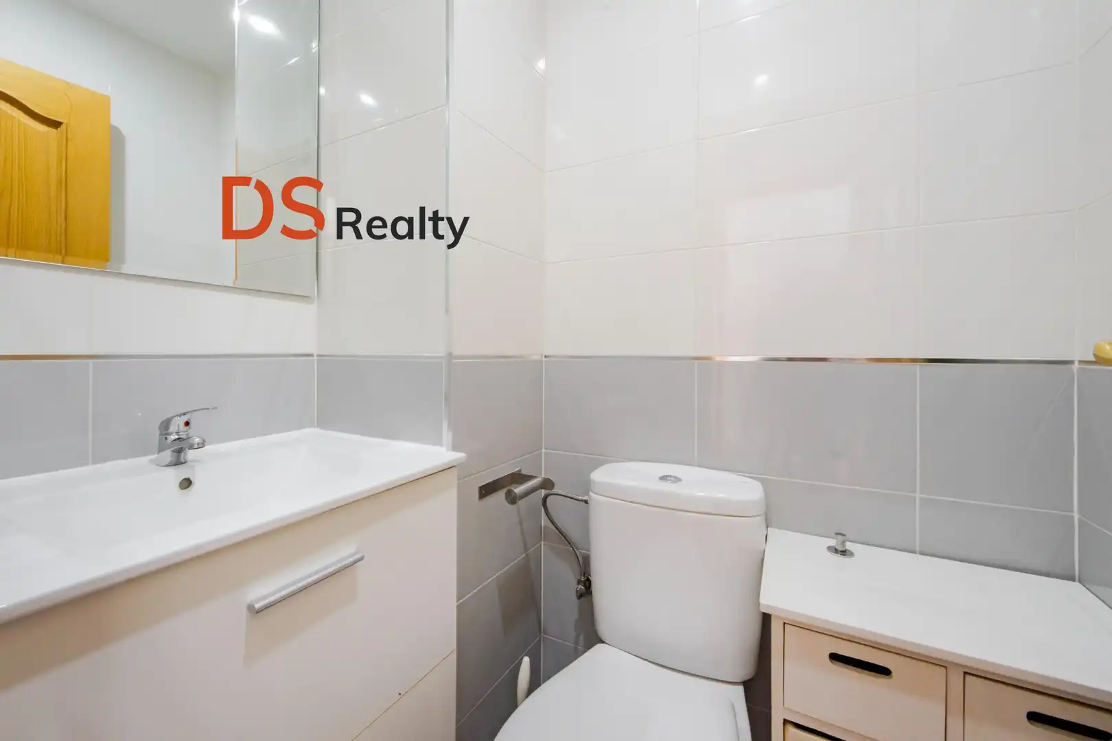 Baño de Piso en venta en Pozuelo de Alarcón con Aire acondicionado, Calefacción y Terraza