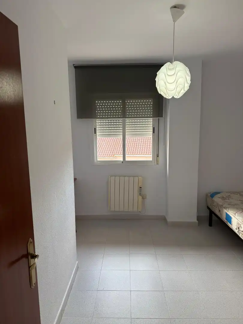 Habitación de Piso en venta en Cáceres con Amueblado y Balcón