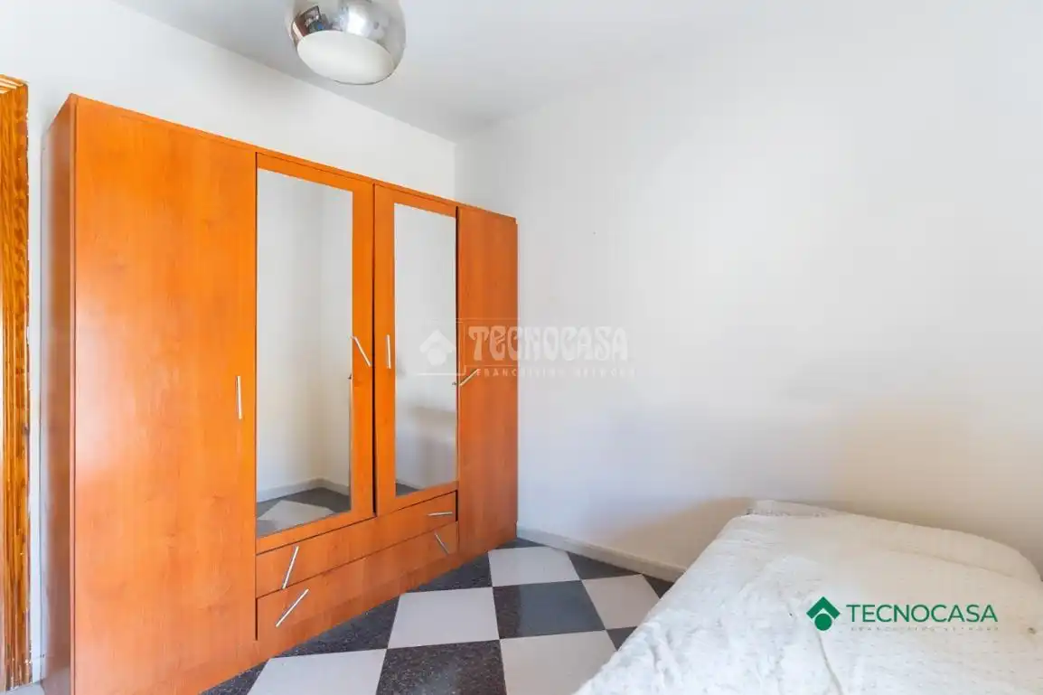 Bedroom of Detached homes for sale in Roquetas de Mar  with Air Conditioner and Terrace