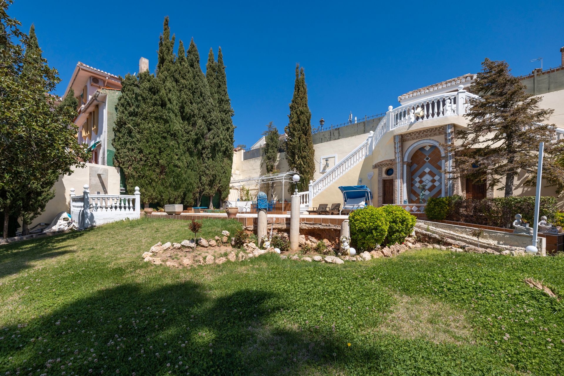 Jardí de Casa o xalet en venda en  Granada Capital amb Aire condicionat, Calefacció i Jardí privat