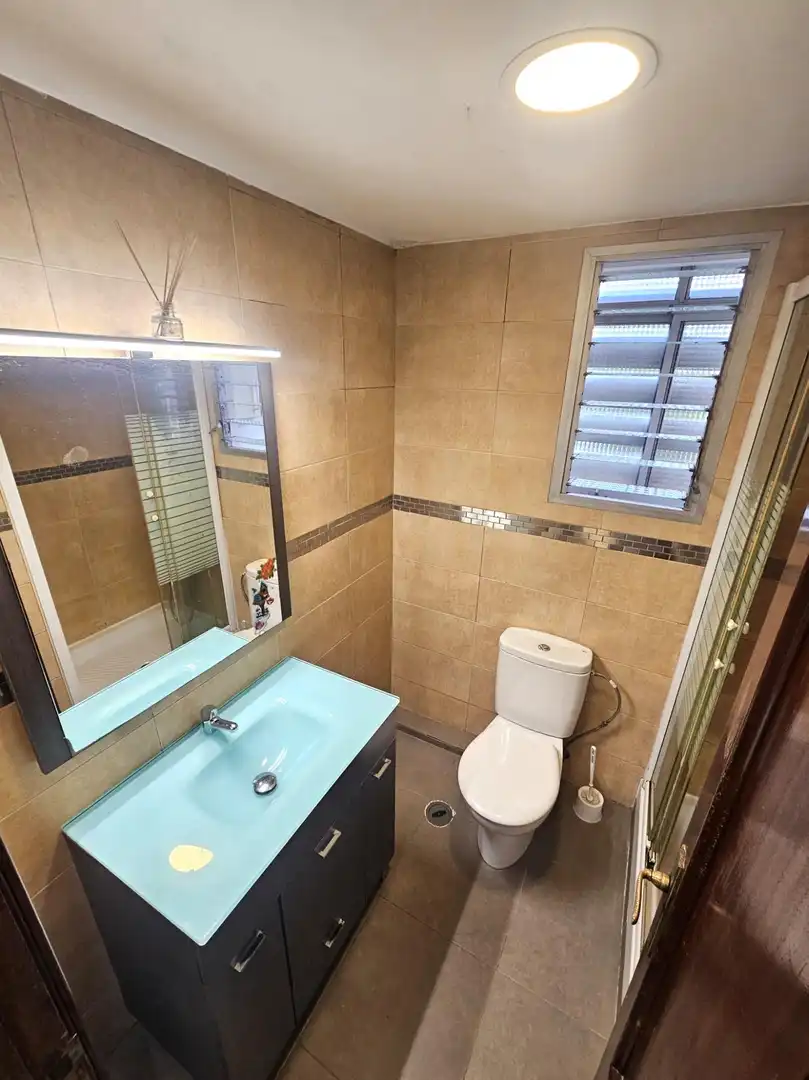 Baño de Piso en venta en Madrid con Aire acondicionado y Calefacción
