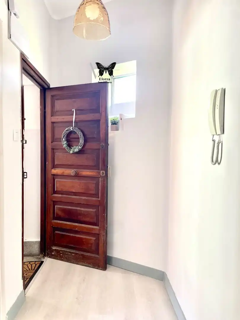 Flat for sale in Oviedo   with Heating
