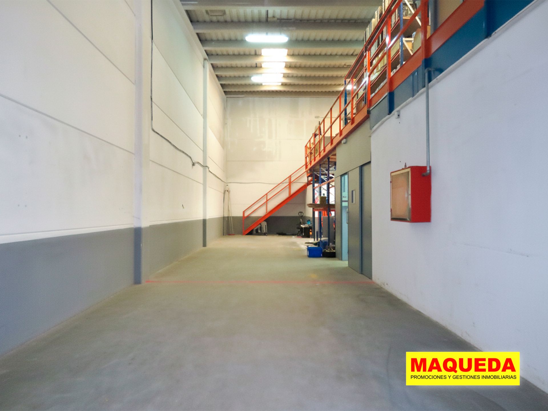 Nau industrial en venda en Alcorcón amb Alarma
