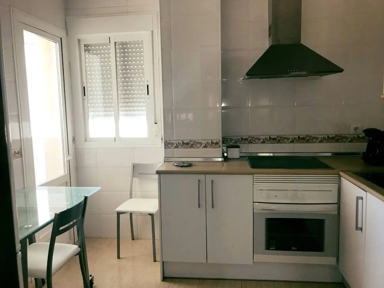 Kitchen of Flat for sale in Llerena  with Terrace, Furnished and Oven