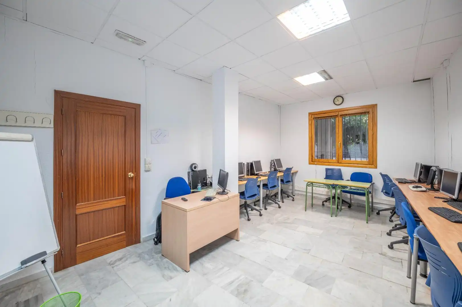Commercial properties for sale in Pavaneras, 3, San Matías - Realejo