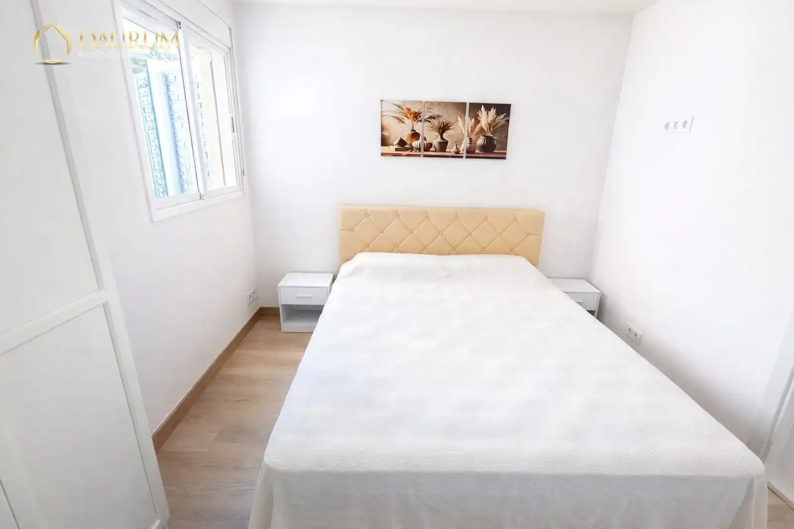 Appartamento con piscina in vendita a CALLE DE VIENA, 1, imagen 20