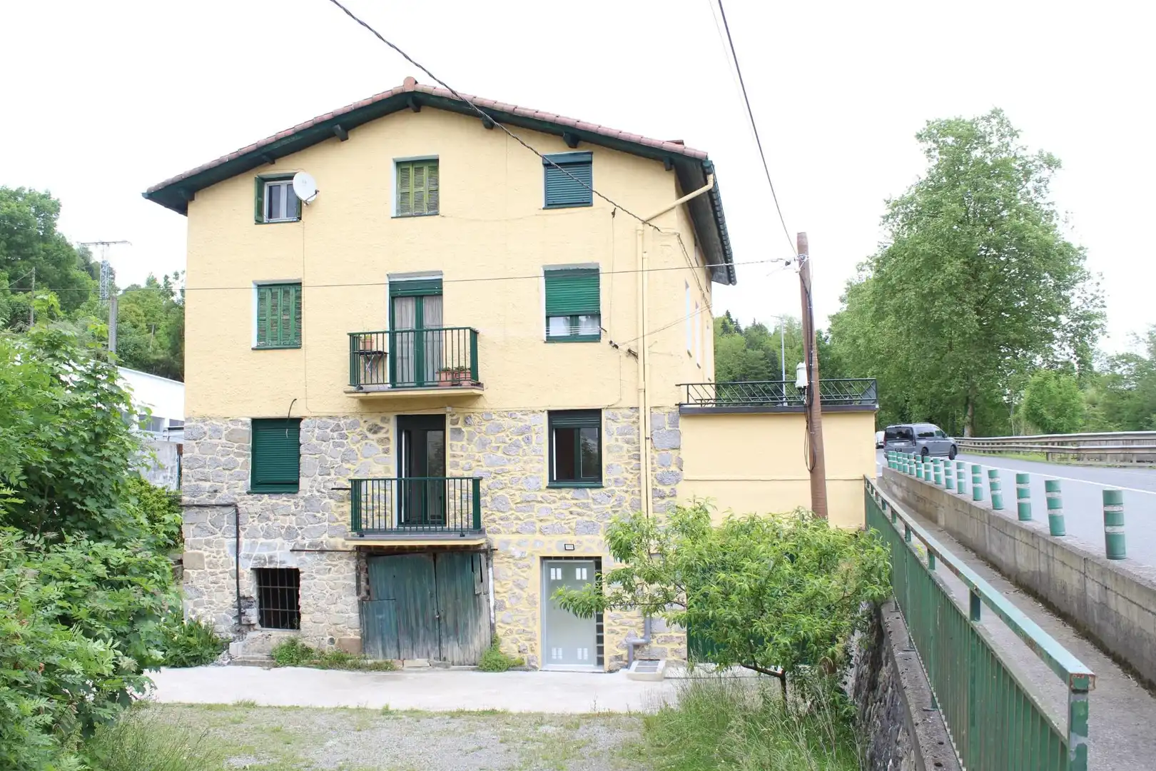 Vista exterior de Piso en venta en Andoain con Calefacción, Terraza y Trastero