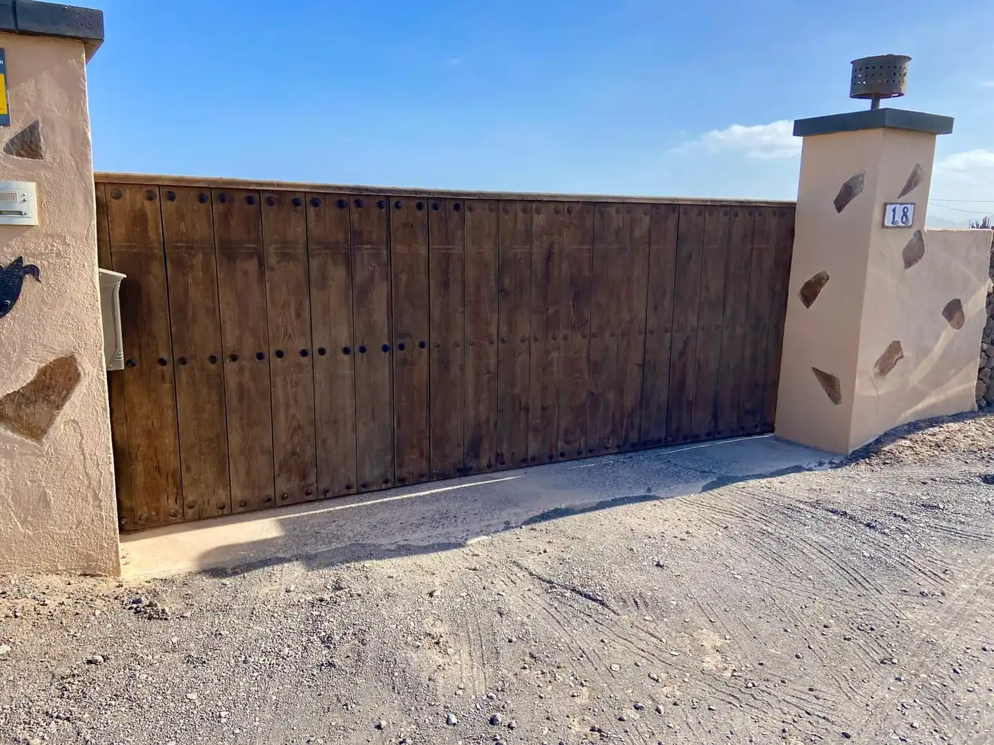 Vista exterior de Casa o chalet en venta en Tías pueblo