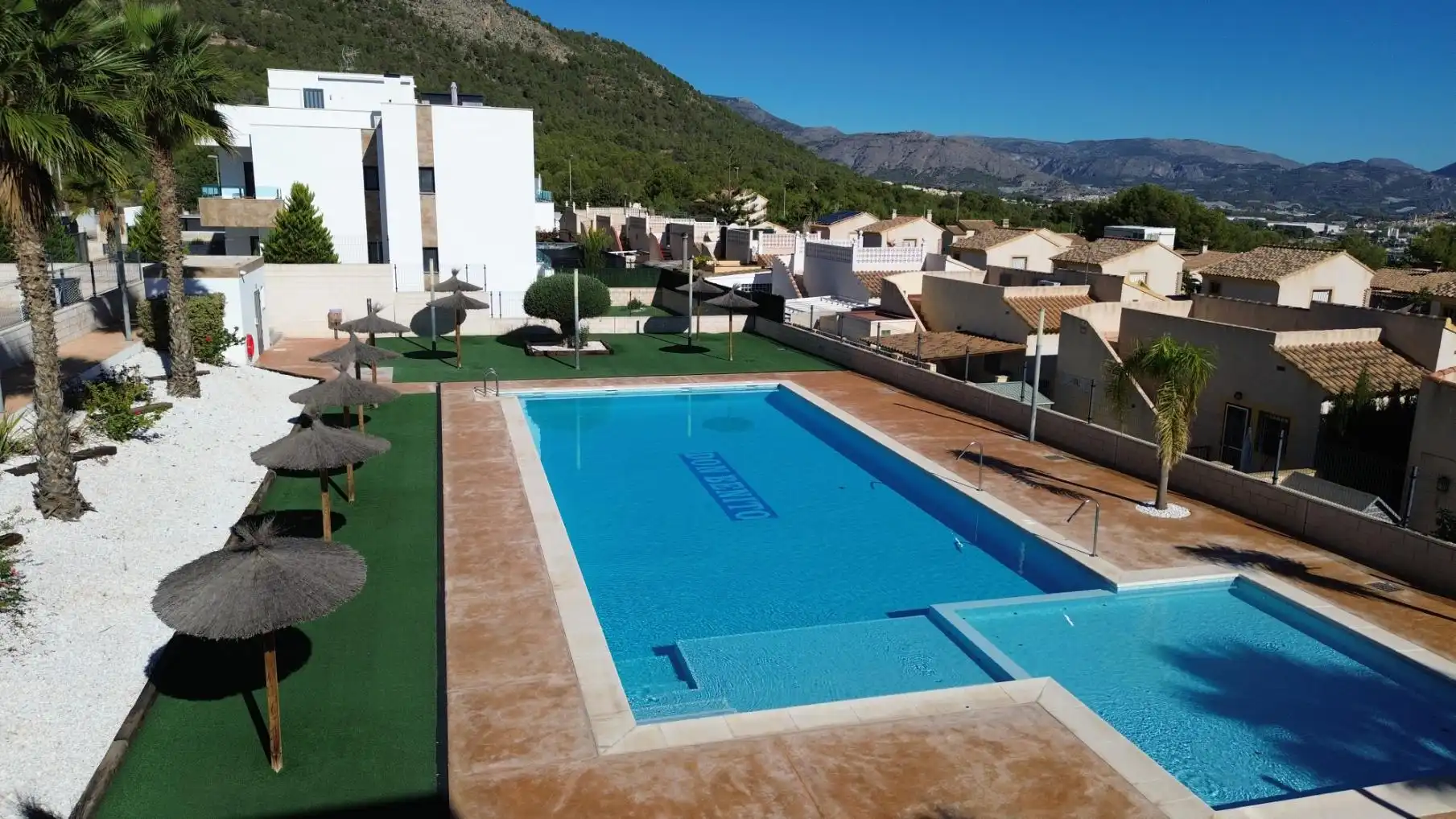 Swimming pool of Ground floor for sale in La Alberca