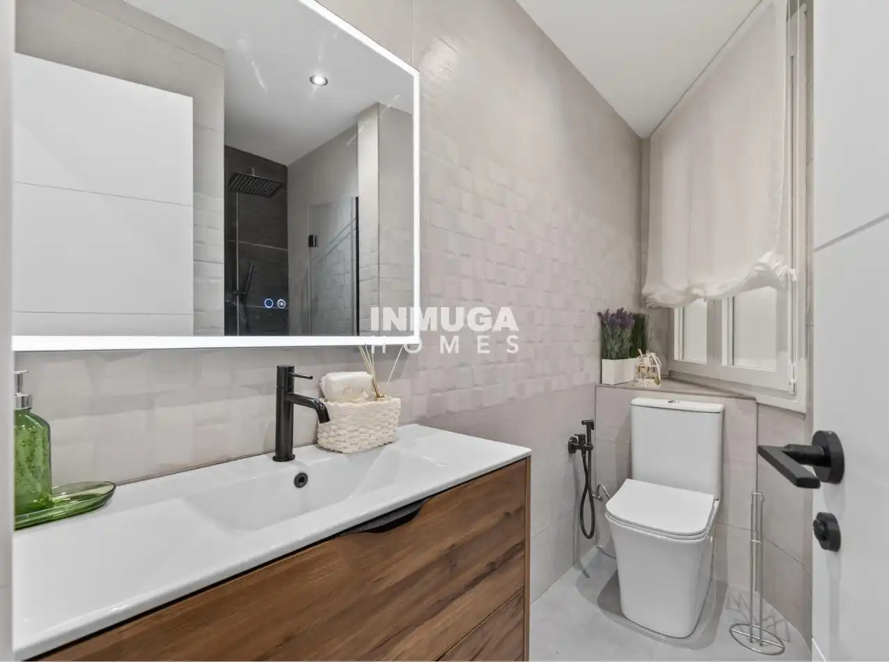 Baño de Piso en venta en Madrid con Aire acondicionado, Calefacción y Terraza