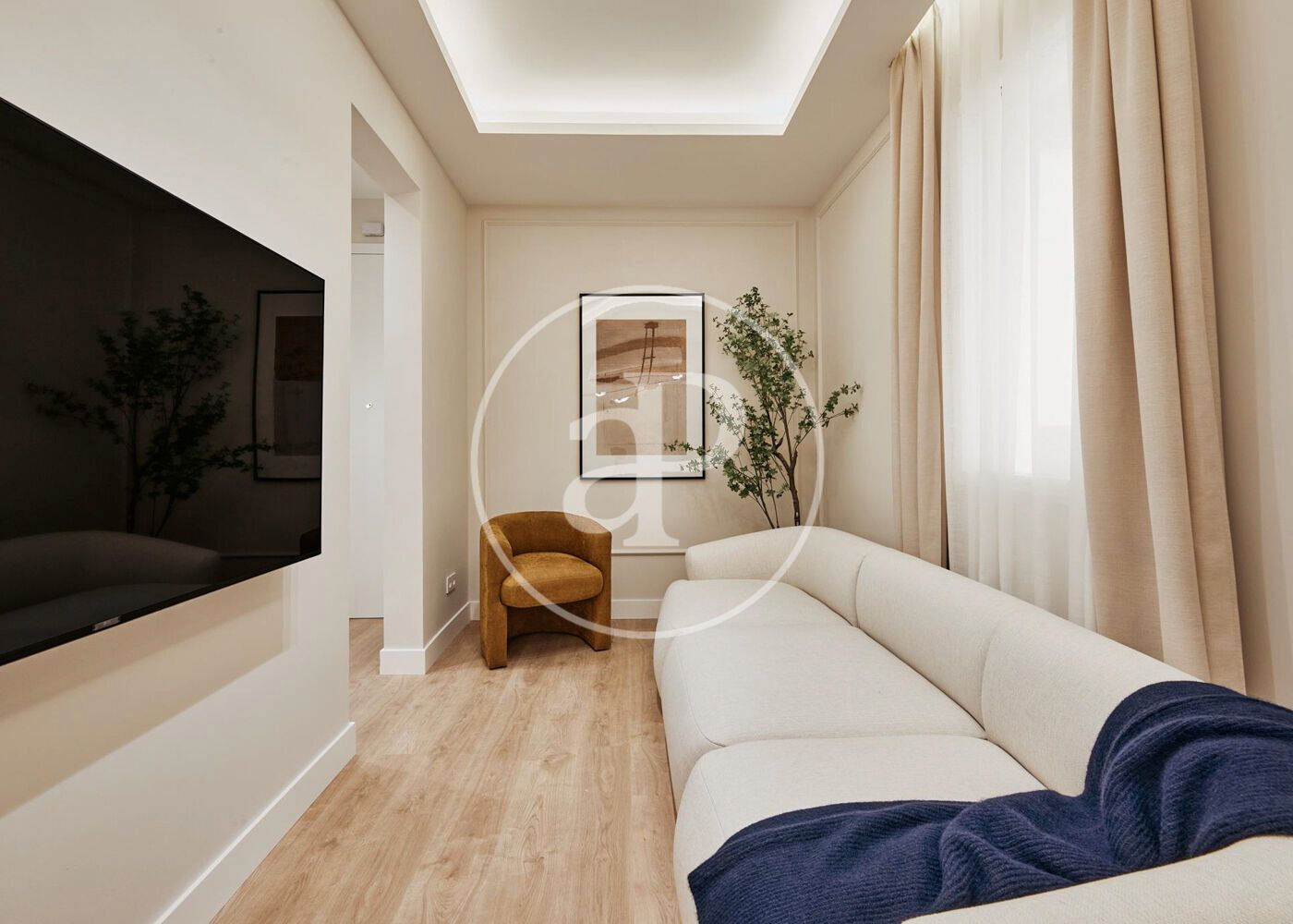 Living room of Flat for sale in  Madrid Capital  with Air Conditioner, Heating and Furnished