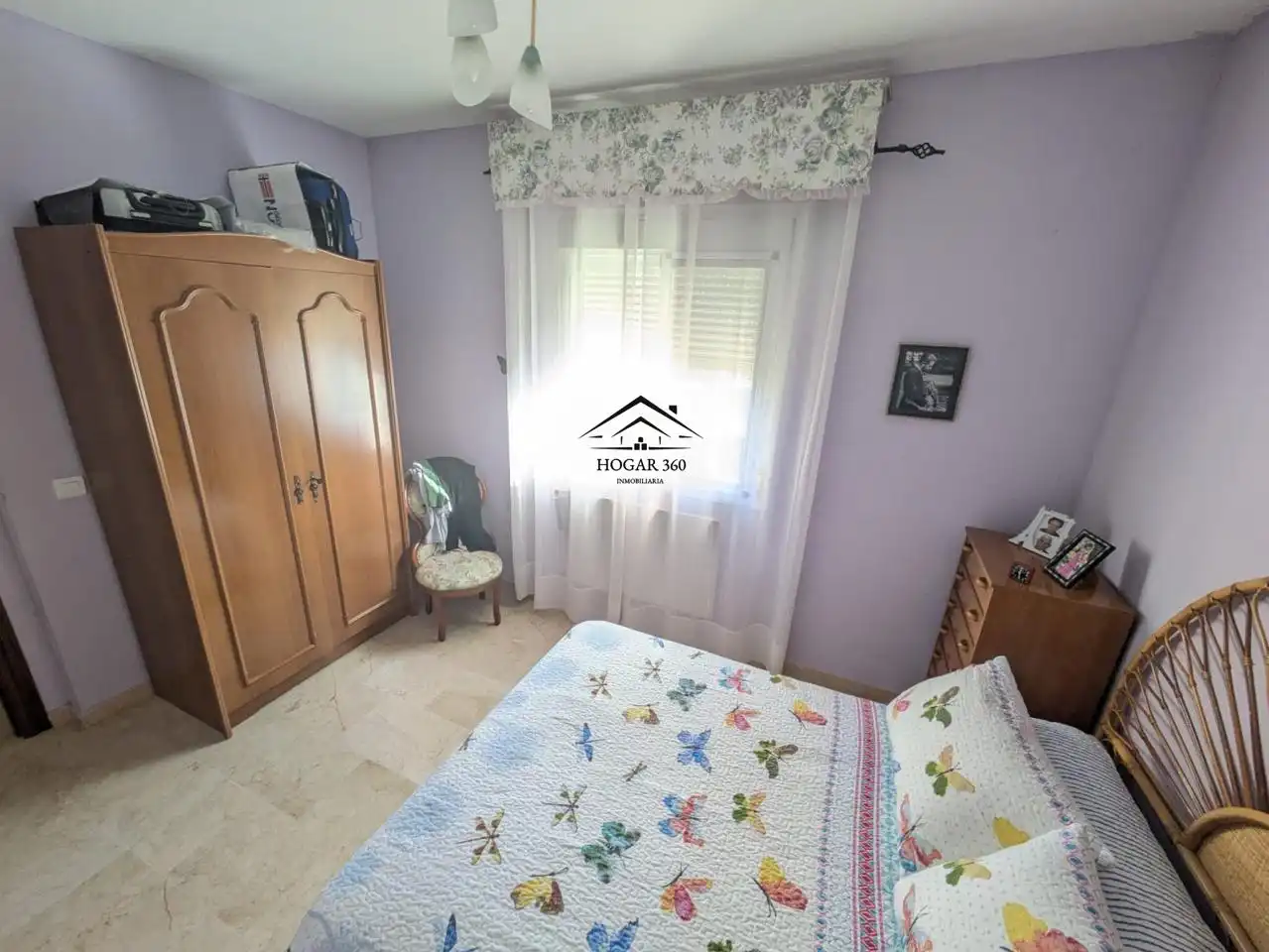 Dormitori de Casa o xalet en venda en Cáceres amb Aire condicionat, Jardí privat i Piscina