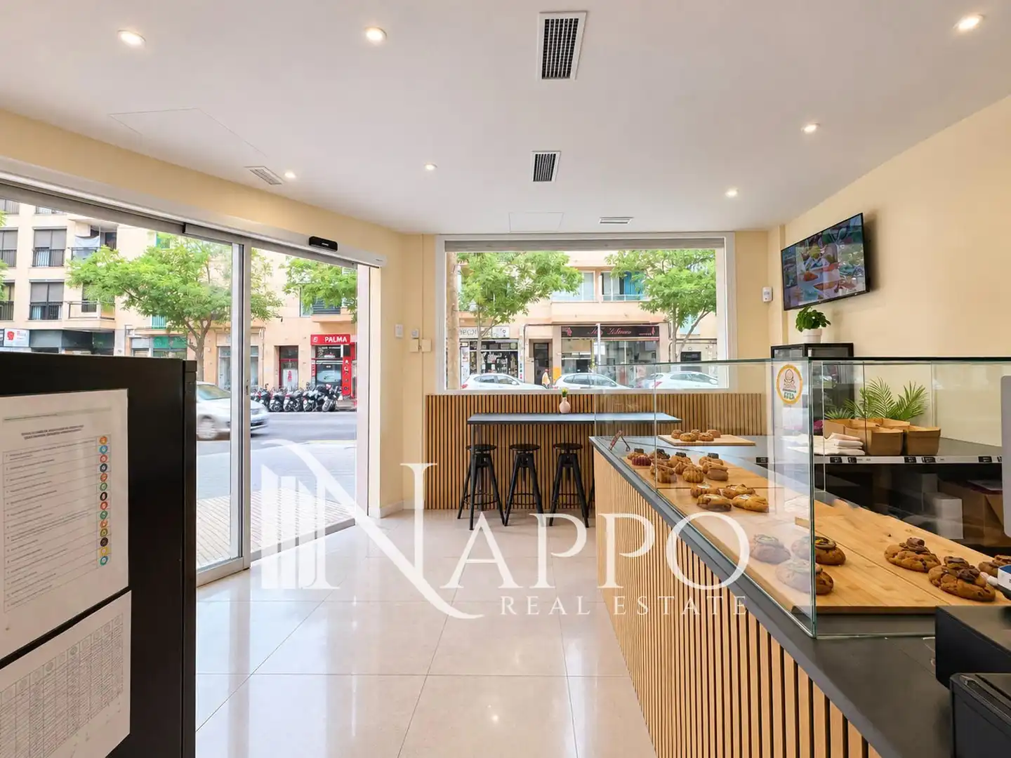 Local comercial en traspàs a Fratin, imagen 3