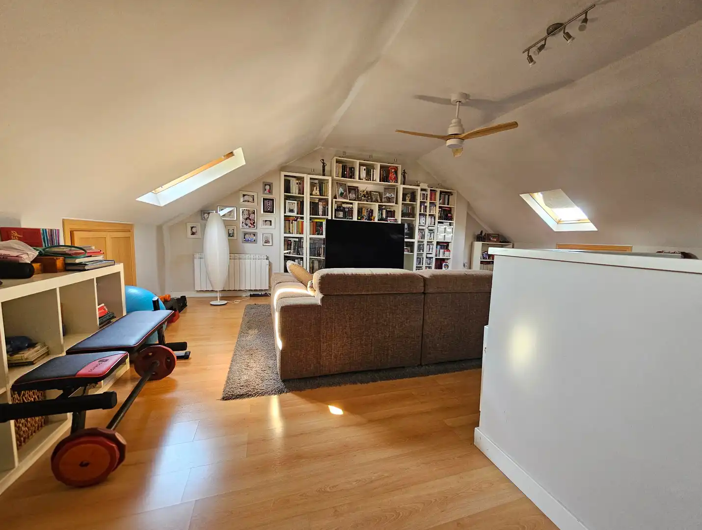 Living room of Houses for sale in Alpedrete  with Heating, Private garden and Terrace