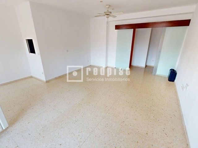 Habitación de Piso en venta en Alicante / Alacant con Aire acondicionado, Calefacción y Terraza