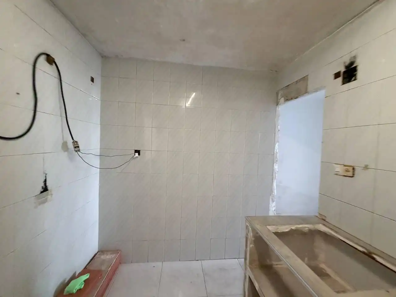 Baño de Apartamento en venta en Alicante / Alacant con Alarma
