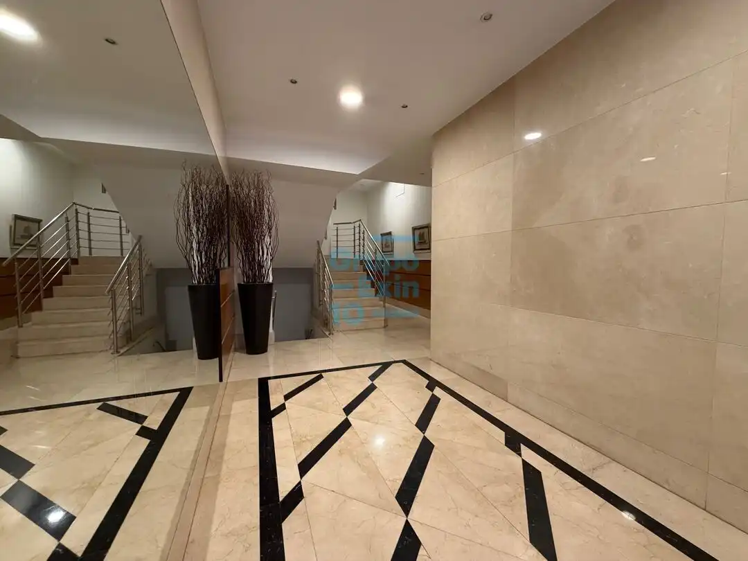 Flat for rent in Área Romántica