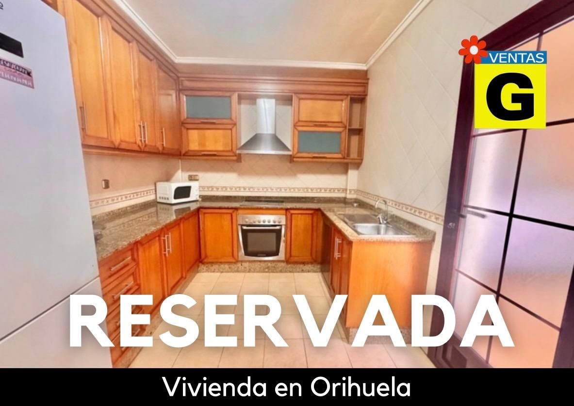 Cuina de Casa adosada en venda en Orihuela amb Aire condicionat, Calefacció i Terrassa