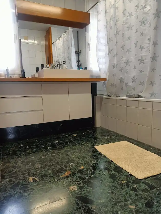Baño de Casa o chalet en venta en Lleida con Aire acondicionado, Calefacción y Jardín privado