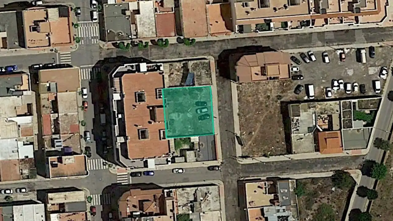 Terrenos y solares en venta en C/ Castilla