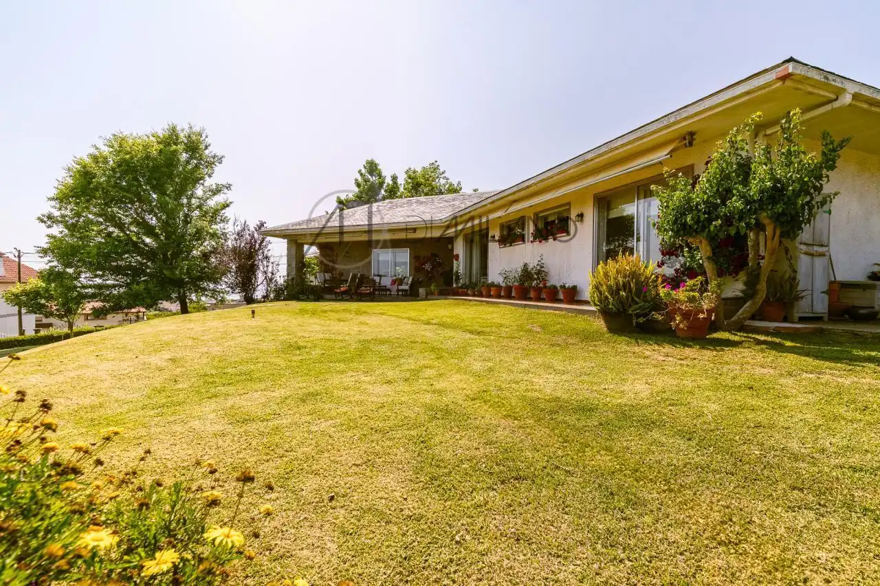 Detached house with garden for sale in Lugar Siete Caminos, imagen 11