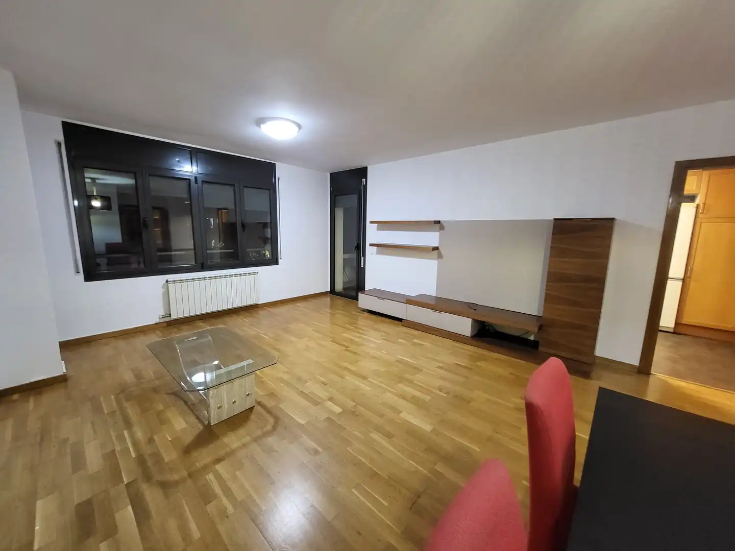 Wohnzimmer von Wohnung zur Miete in Sabadell mit Heizung, Parkett und Ofen