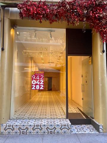 Local comercial en Alquiler en Santander - Lealtad en Centro - Ayuntamiento