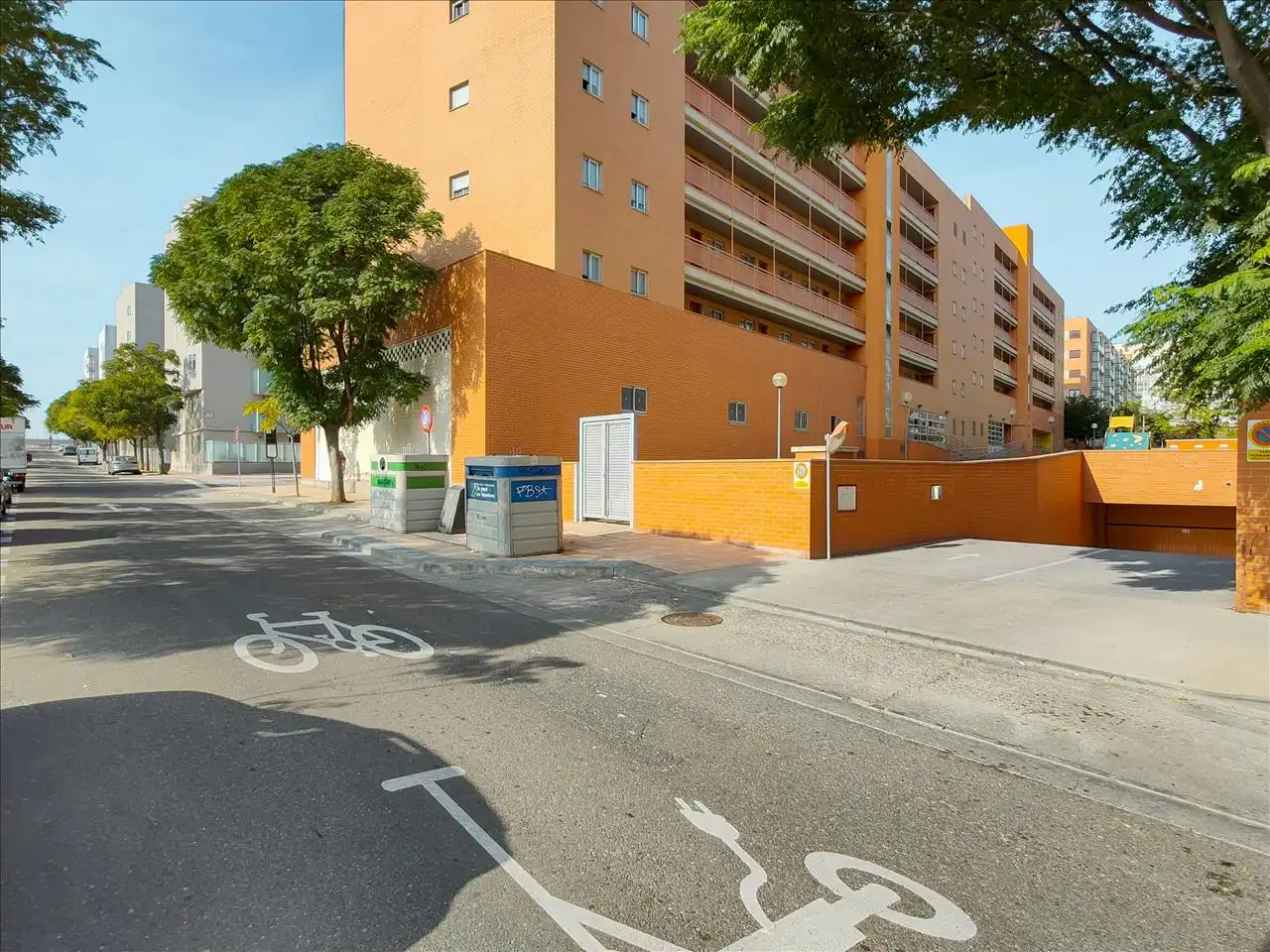 Parking de Local en venta en Zaragoza