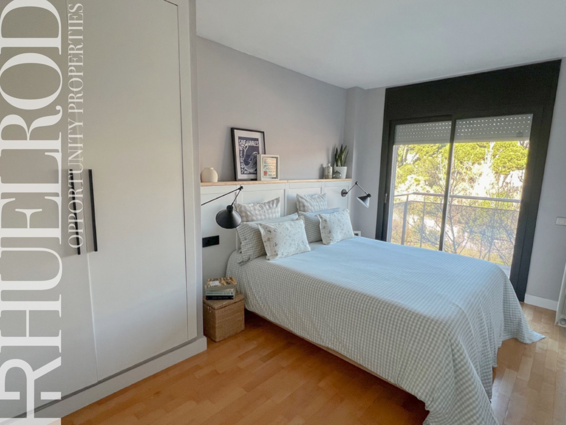 Schlafzimmer von Wohnung zum Verkauf in Badalona mit Heizung, Parkett und Möbliert