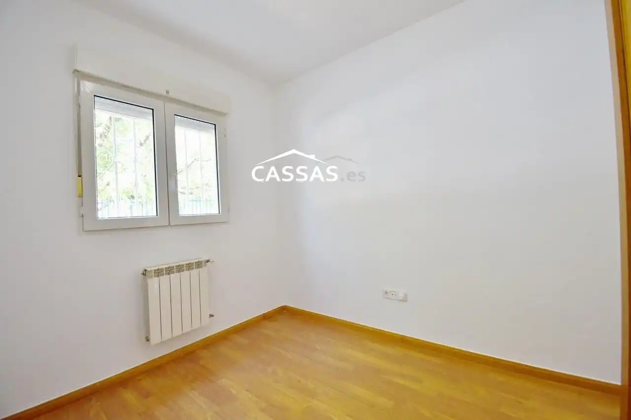 Planta baja en venta en Torrejón de Ardoz con Aire acondicionado y Piscina comunitaria
