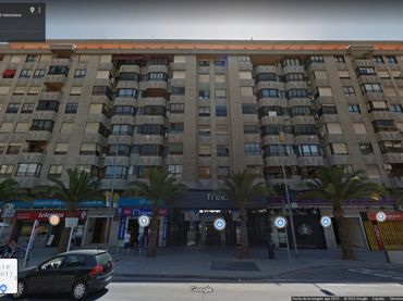 Business premises for sale in Avenida ESTACIÓN 5
