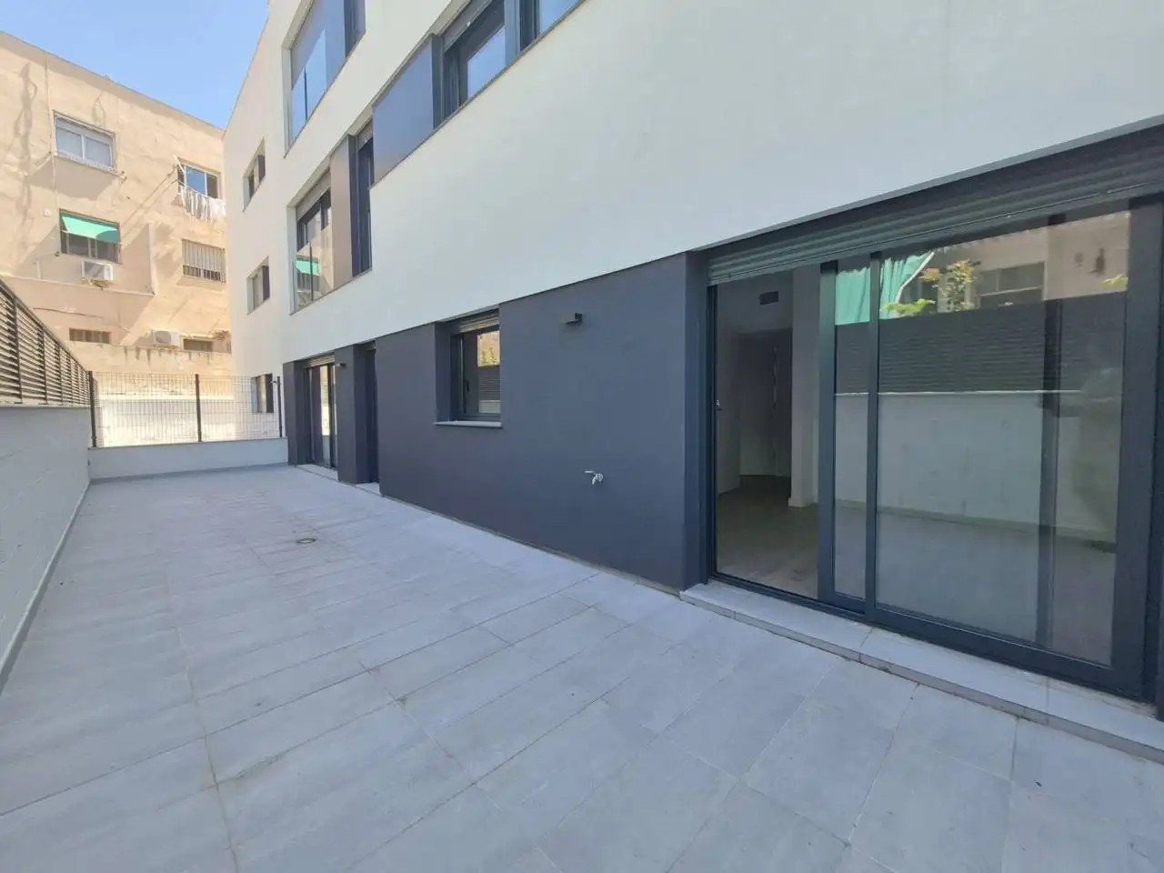 Vista exterior de Apartament en venda en Cubelles amb Aire condicionat, Terrassa i Traster