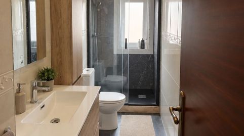 Foto 3 de Piso en venta en Grupo Santa Barbara, 10, Eirís, A Coruña Capital
