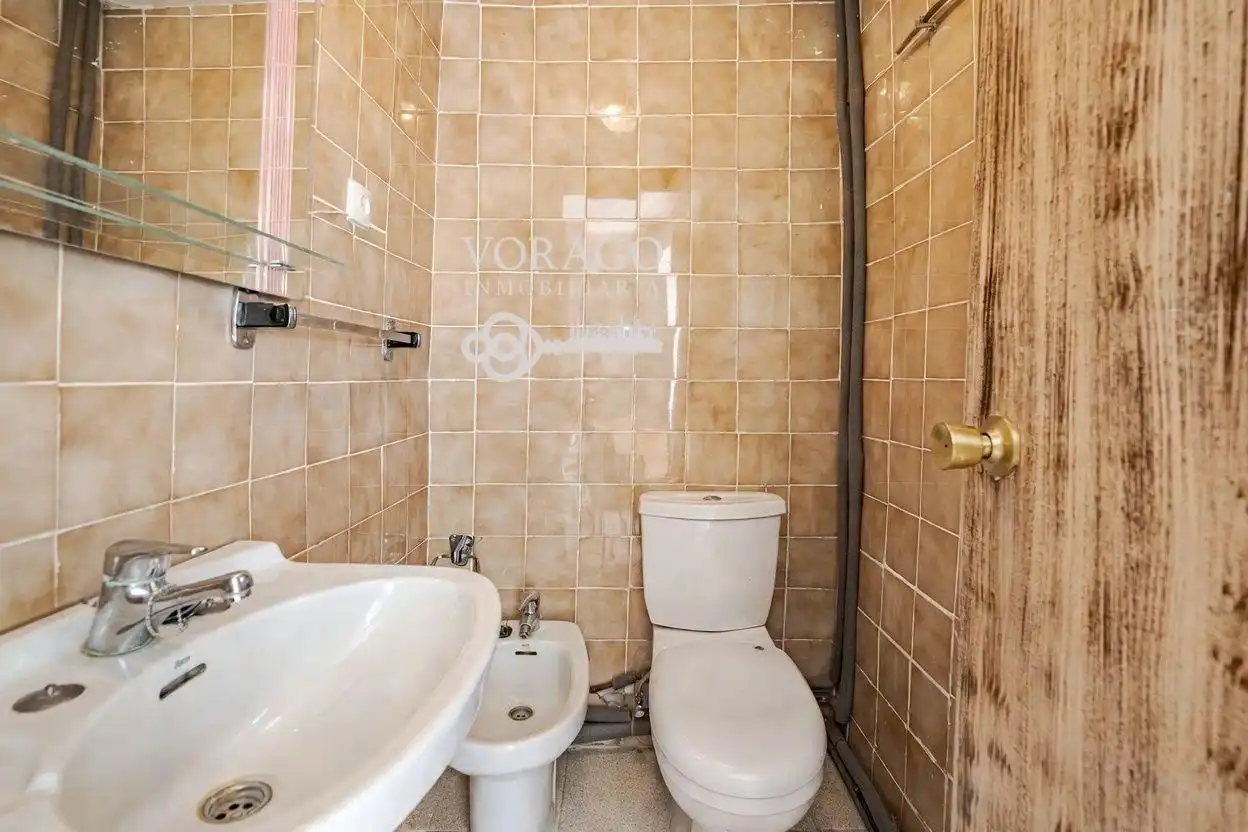 Baño de Finca rústica en venta en Irueste