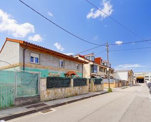 Exterior view of House or chalet for sale in Gijón 