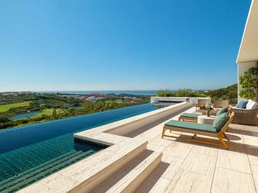 Casa con piscina in vendita a Casares Golf - Casares del Sol