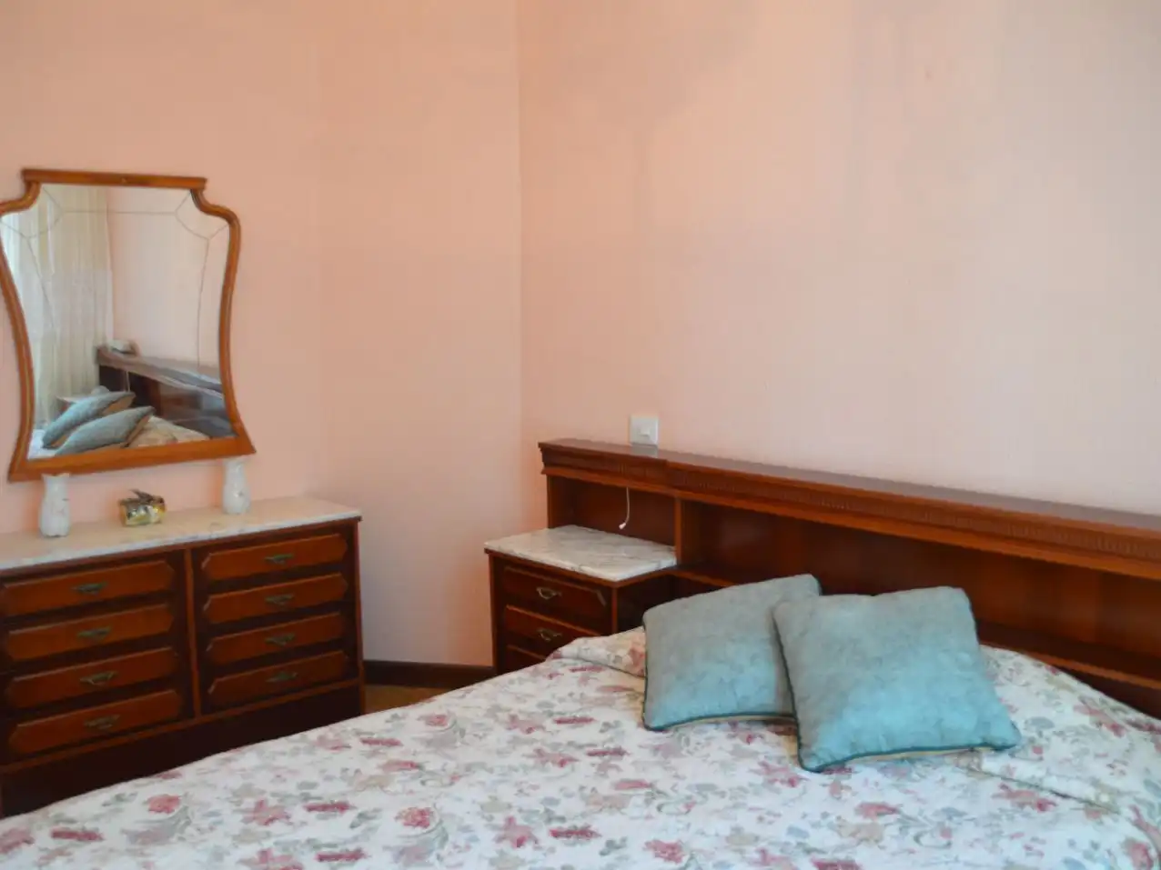 Habitación de Piso en venta en Vitoria - Gasteiz con Terraza y Balcón