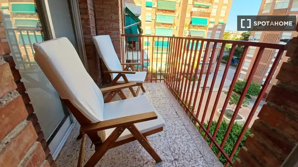 Balcony of Flat for share in Murcia  with Air Conditioner, Heating and Furnished