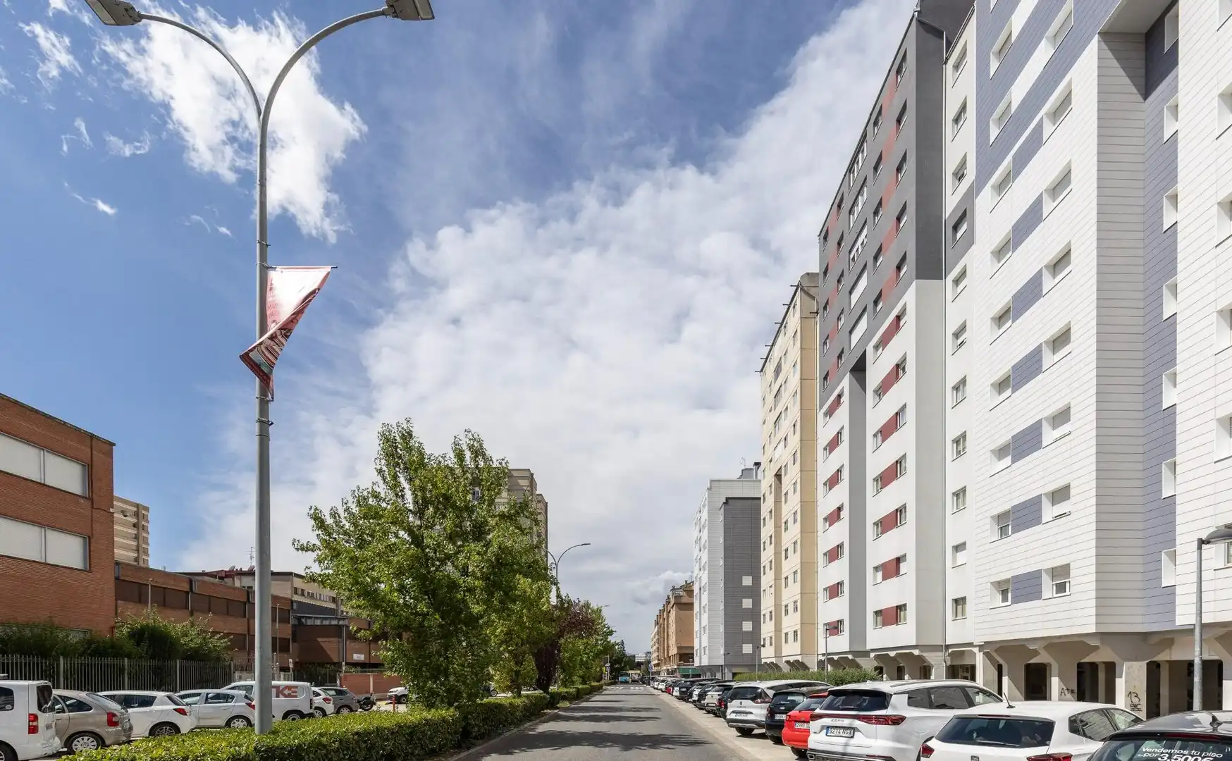 Vista exterior de Pis en venda en Barañáin / Barañain amb Calefacció i Balcó