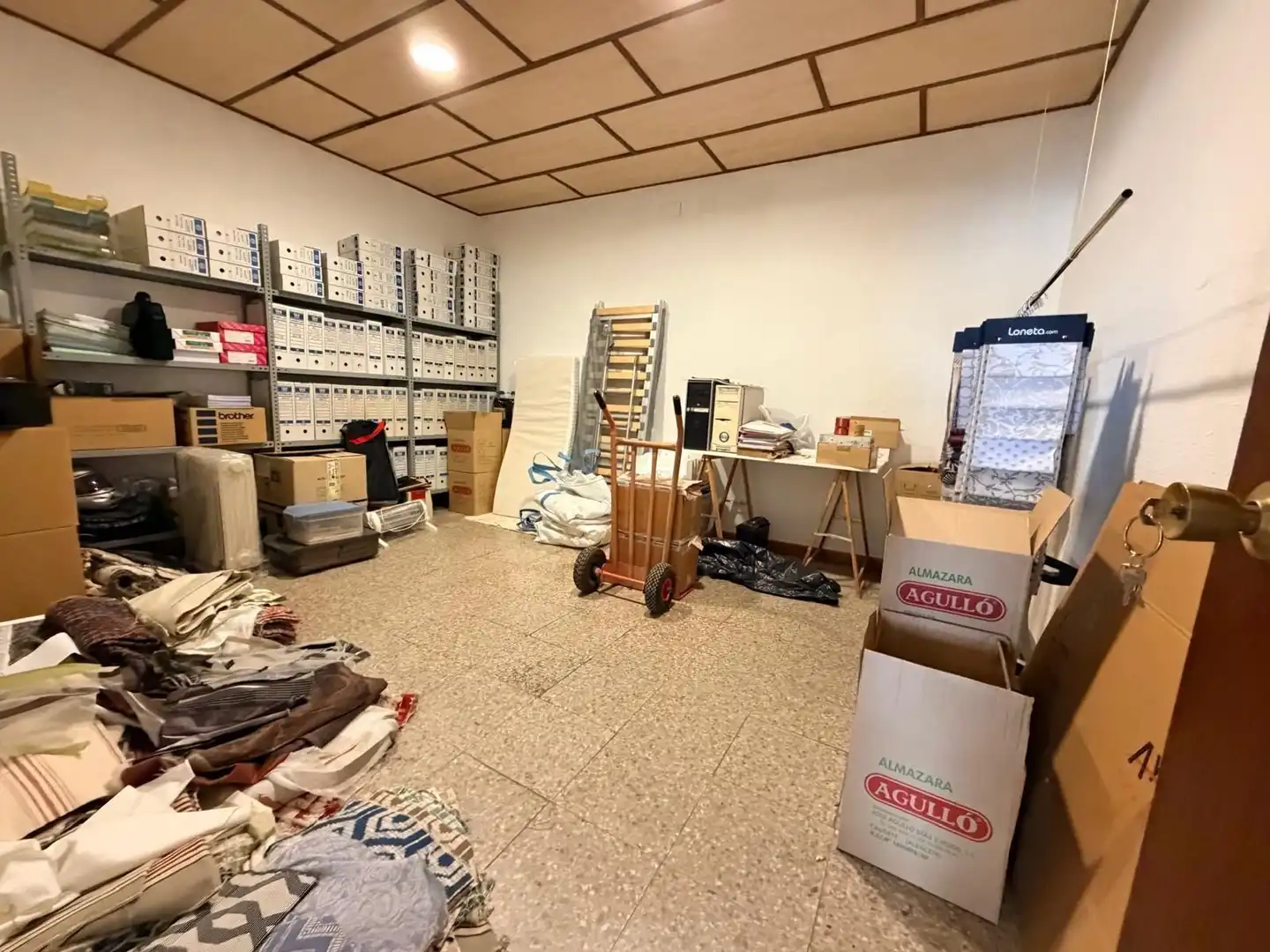 Nau industrial en venda en Fontanars dels Alforins