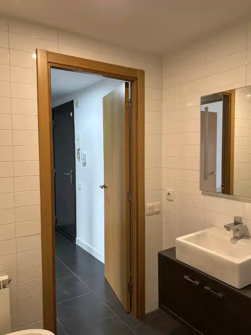 Bathroom of Flat for sale in Hostalric  with Parquet flooring, Terrace and Storage room